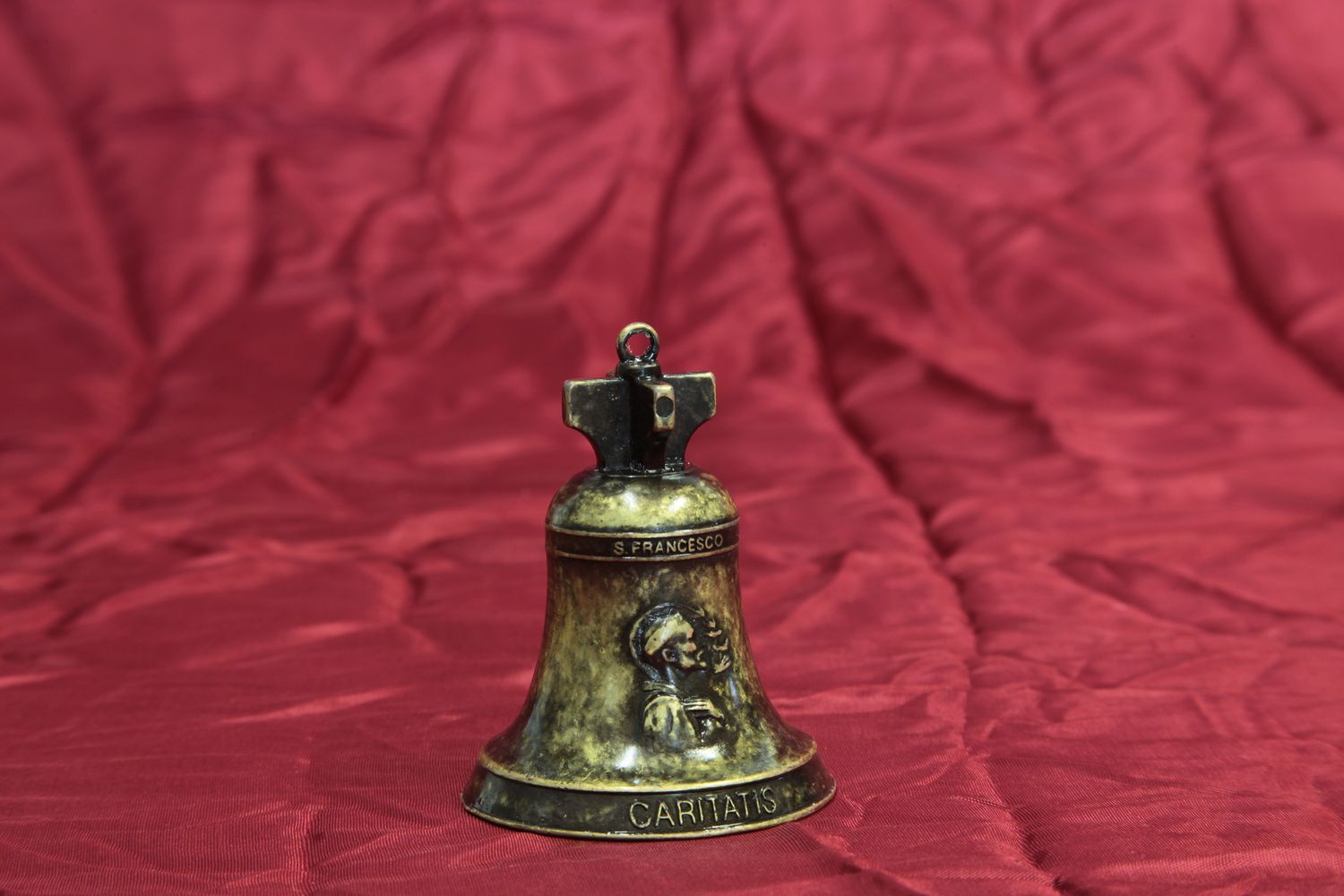 RC34 Campana S. Francesco d'Assisi d. 5,5 cm Rubagotti Carlo Srl RC34 Campana S. Francesco d'Assisi d. 5,5 cm Rubagotti Carlo Srl